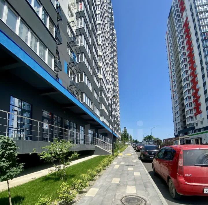 квартира г Новороссийск р-н Центральный ул Куникова 47г фото 18