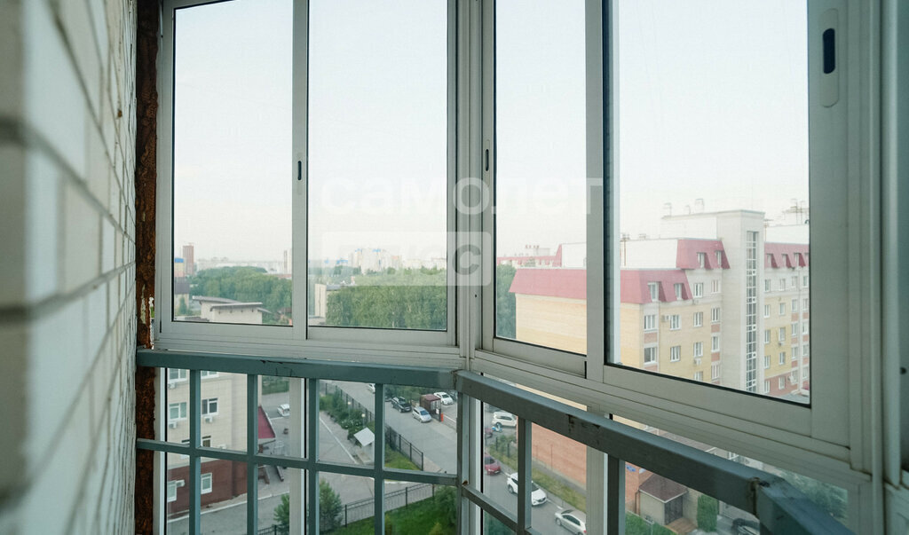 квартира г Омск ул Ватутина 18 фото 9