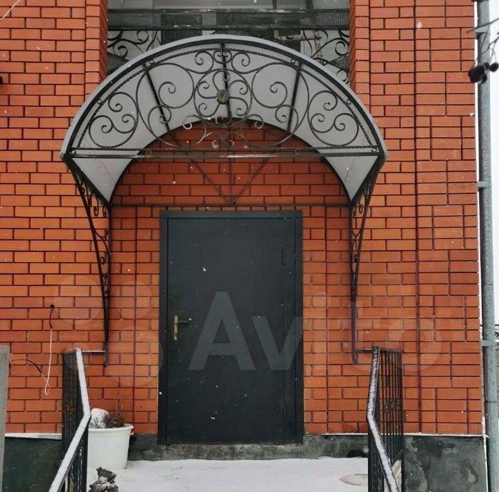 дом р-н Яковлевский г Строитель ул Центральная 70 фото 2