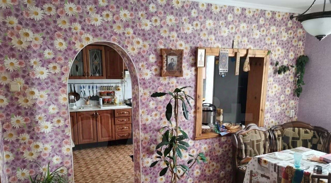 дом р-н Яковлевский г Строитель ул Центральная 70 фото 9