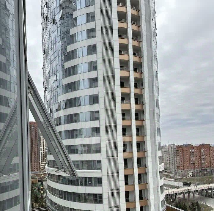 квартира г Новосибирск Октябрьская ул Сибревкома 9 фото 3