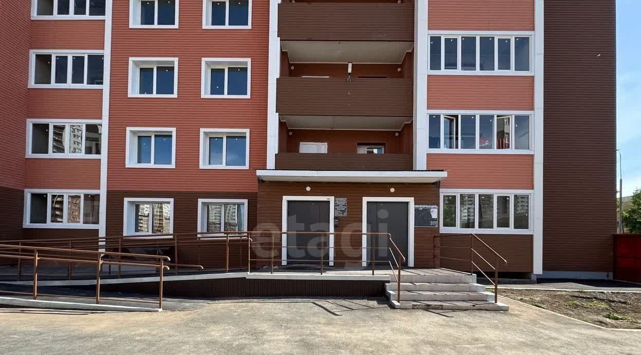 квартира г Оренбург р-н Дзержинский ул. Фронтовиков, 10/4 фото 14