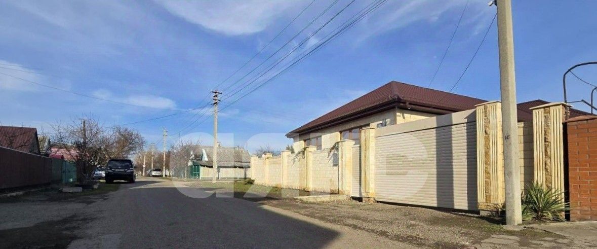 дом р-н Кореновский г Кореновск ул Венеры Павленко 3 фото 3