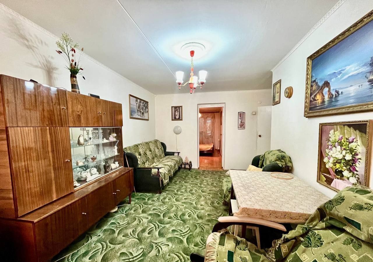 квартира г Волгоград р-н Кировский ул 64-й Армии 73 фото 1