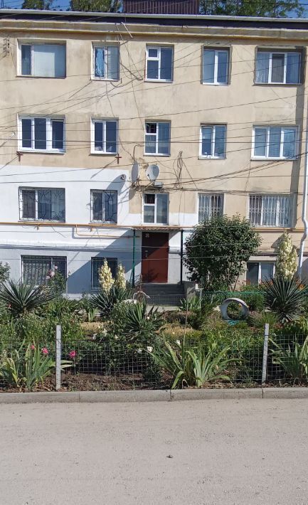 квартира г Симферополь р-н Киевский ул Лизы Чайкиной 42 фото 3