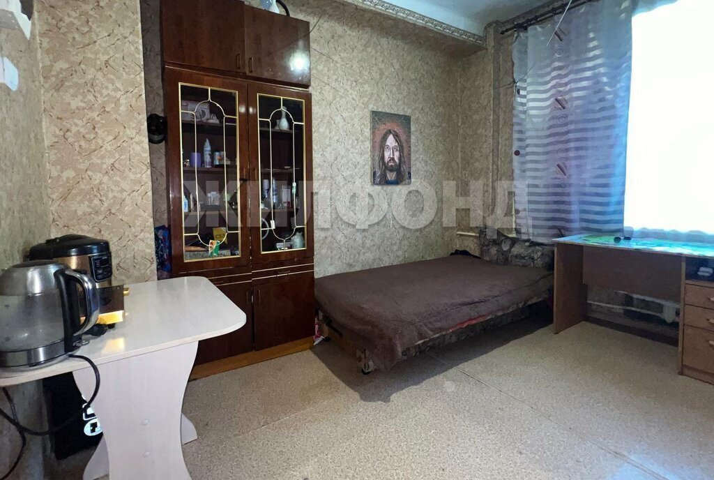 комната г Барнаул ул Профинтерна 51 фото 2