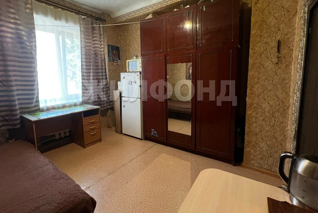 комната г Барнаул ул Профинтерна 51 фото 4