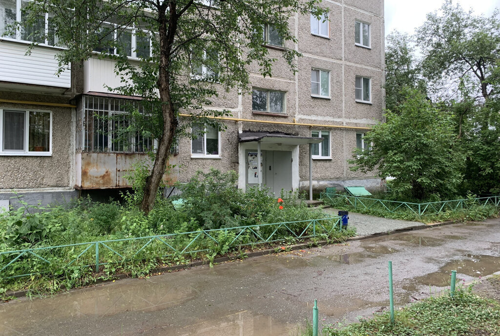 квартира г Ревда ул Российская 38 фото 1