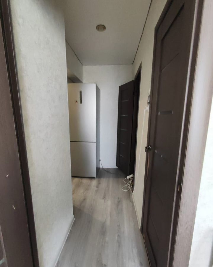 квартира г Тобольск ул Октябрьская 93 фото 6