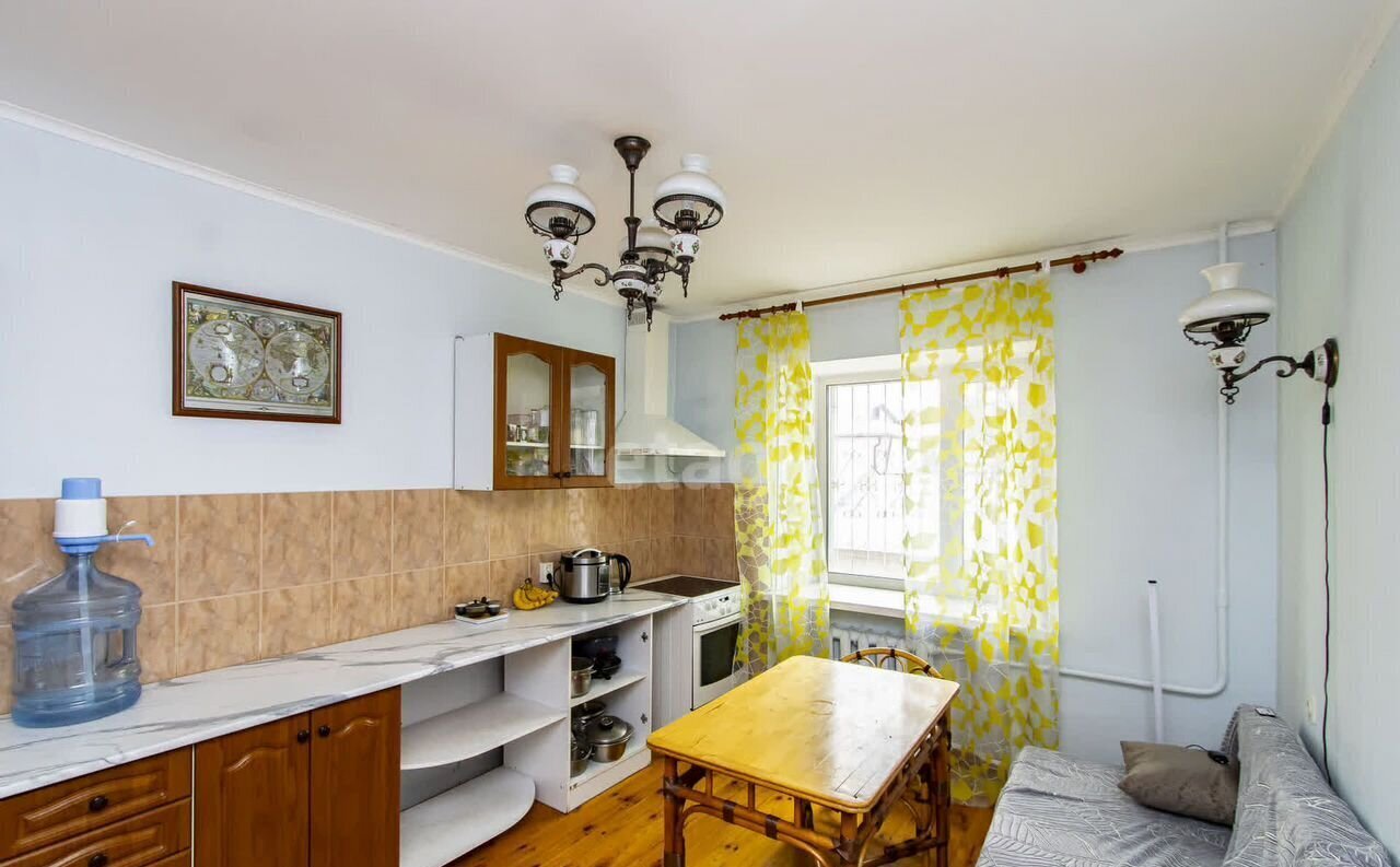 квартира г Тюмень р-н Центральный ул Семакова 21 фото 5