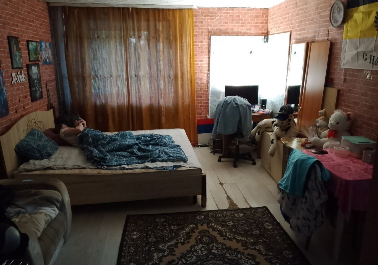 комната г Глазов ул Драгунова 74б фото 7