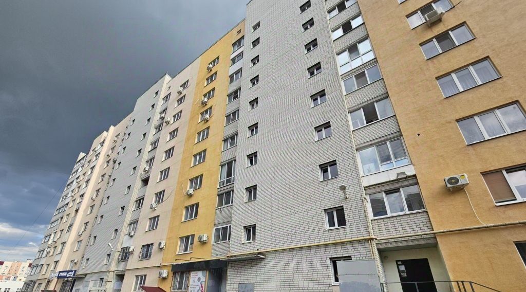 квартира г Саратов р-н Кировский ул им Лисина С.П. 6 фото 2