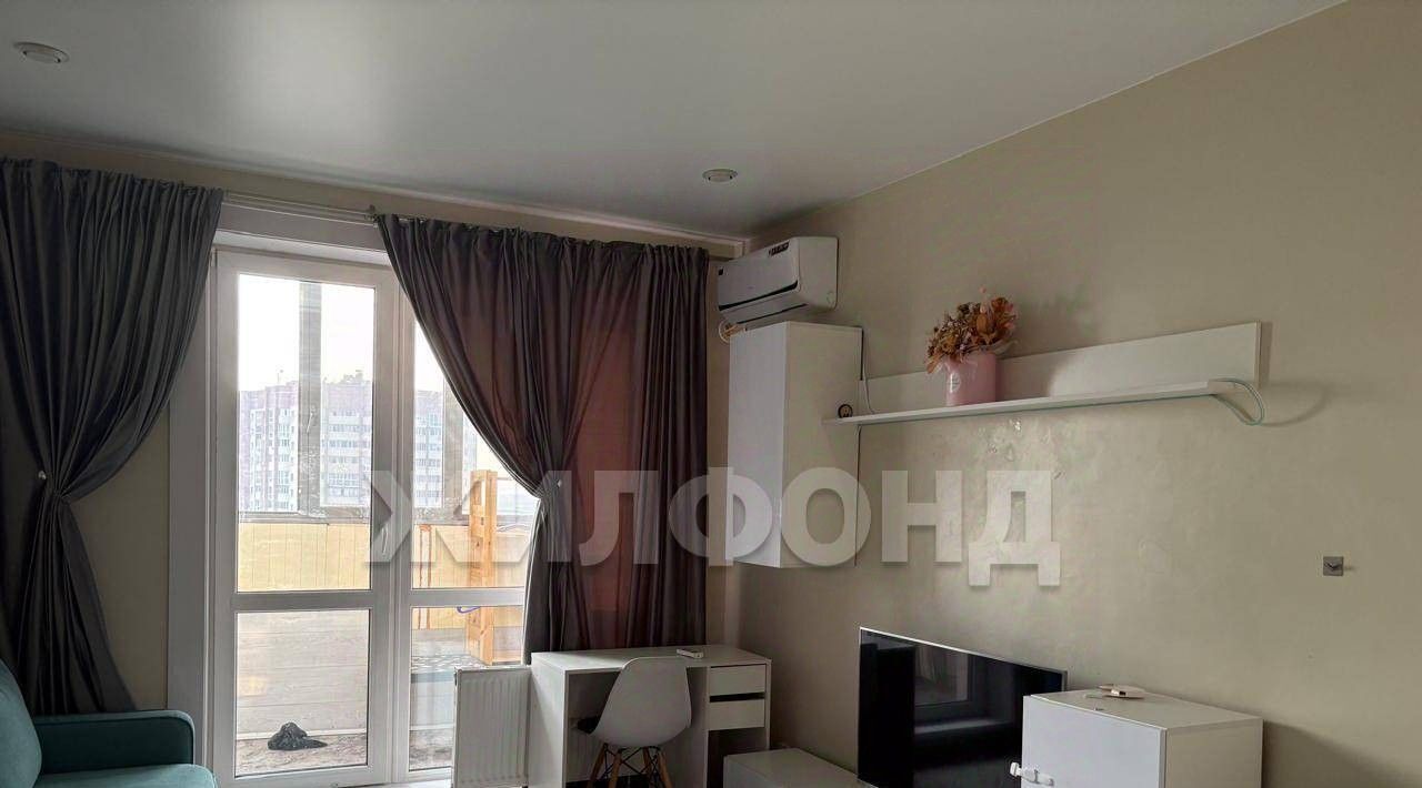 квартира г Новосибирск метро Площадь Гарина-Михайловского ул Сухарная 96/3 фото 1