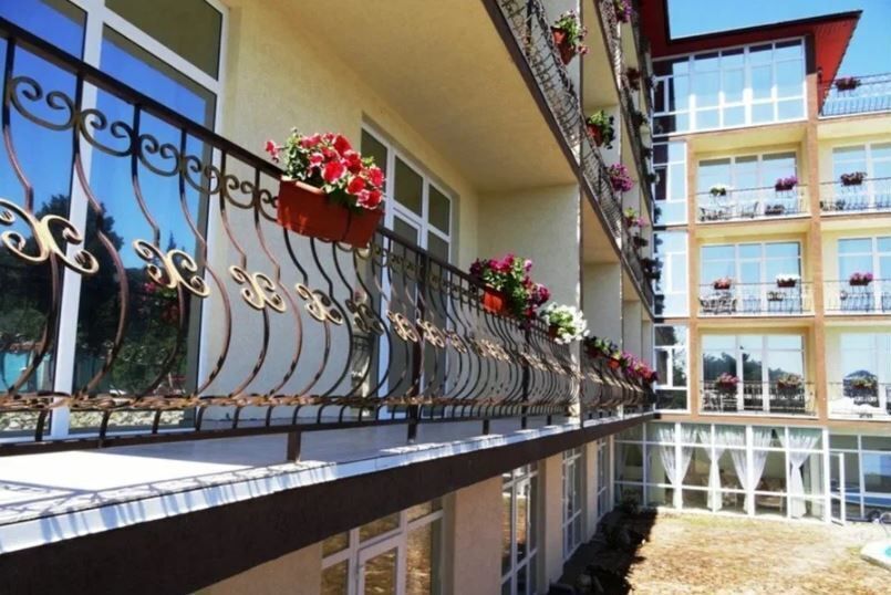 общепит, отдых г Ялта пгт Симеиз ул Михаила Баранова 6б г Алупка фото 14