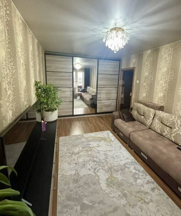квартира г Курган ул Чернореченская 109 фото 2