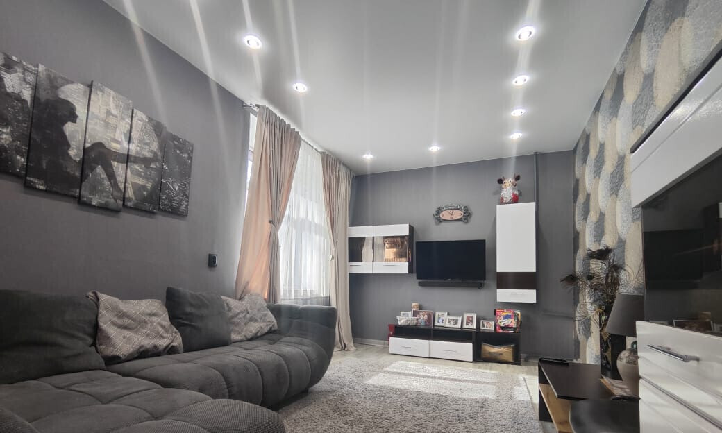 квартира г Кировск Кукисвумчорр ул Кирова 6 фото 3