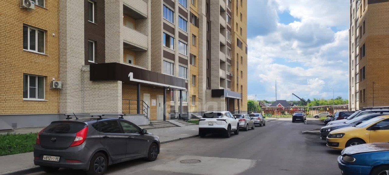 квартира г Тамбов ул Сабуровская 1б фото 4