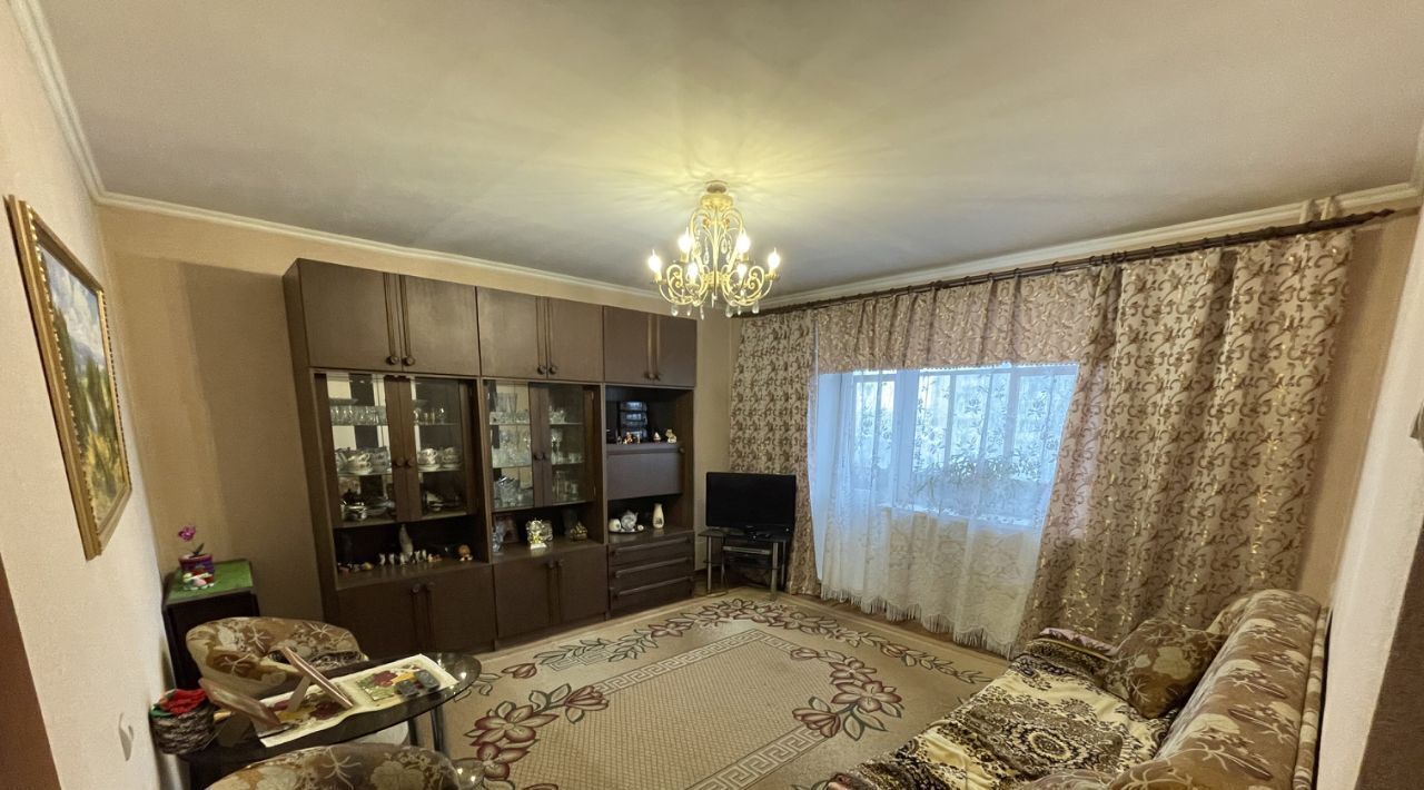 квартира г Пермь р-н Дзержинский ул Овчинникова 18 фото 3