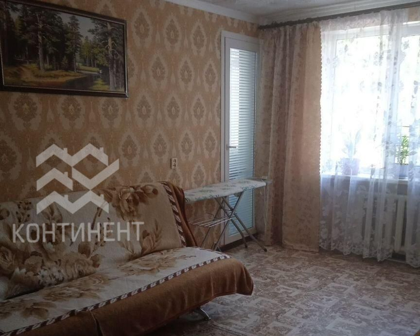 квартира г Евпатория пгт Мирный ул Сырникова 18 фото 3