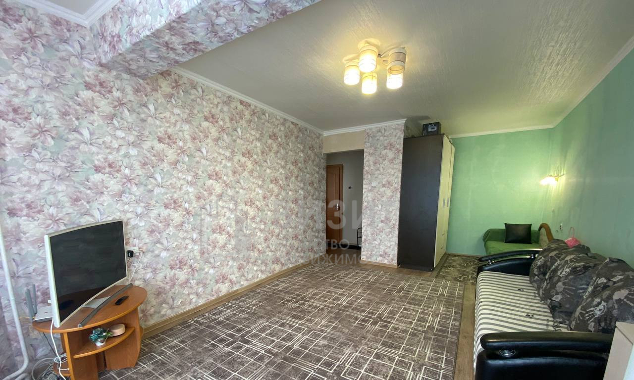 квартира р-н Нижнекамский г Нижнекамск пр-кт Мира 10 фото 3
