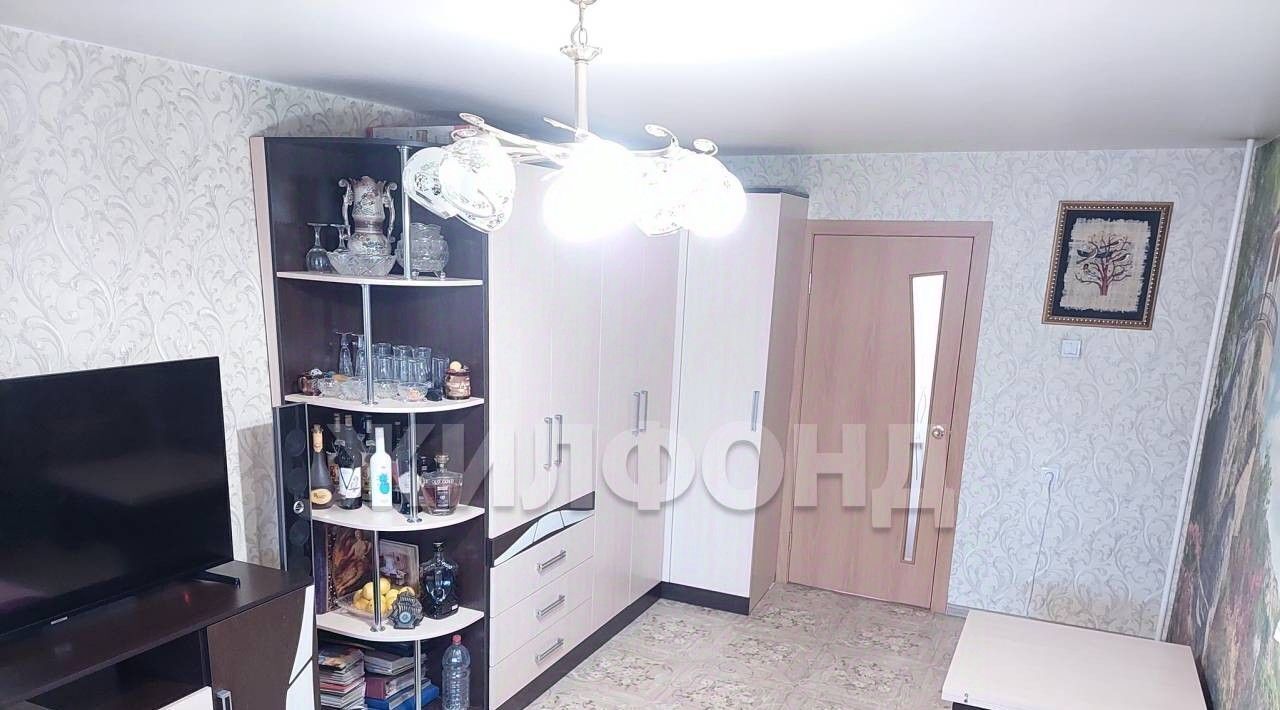 квартира г Кемерово р-н Заводский ул 1-я Линия 6 фото 9