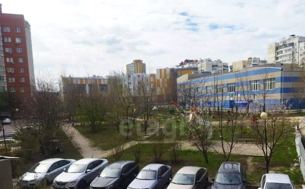 квартира г Белгород Западный ул Щорса 55а фото 17