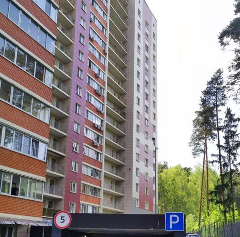 городской округ Одинцовский п Горки-10 Кокошкино, 33к 2 фото