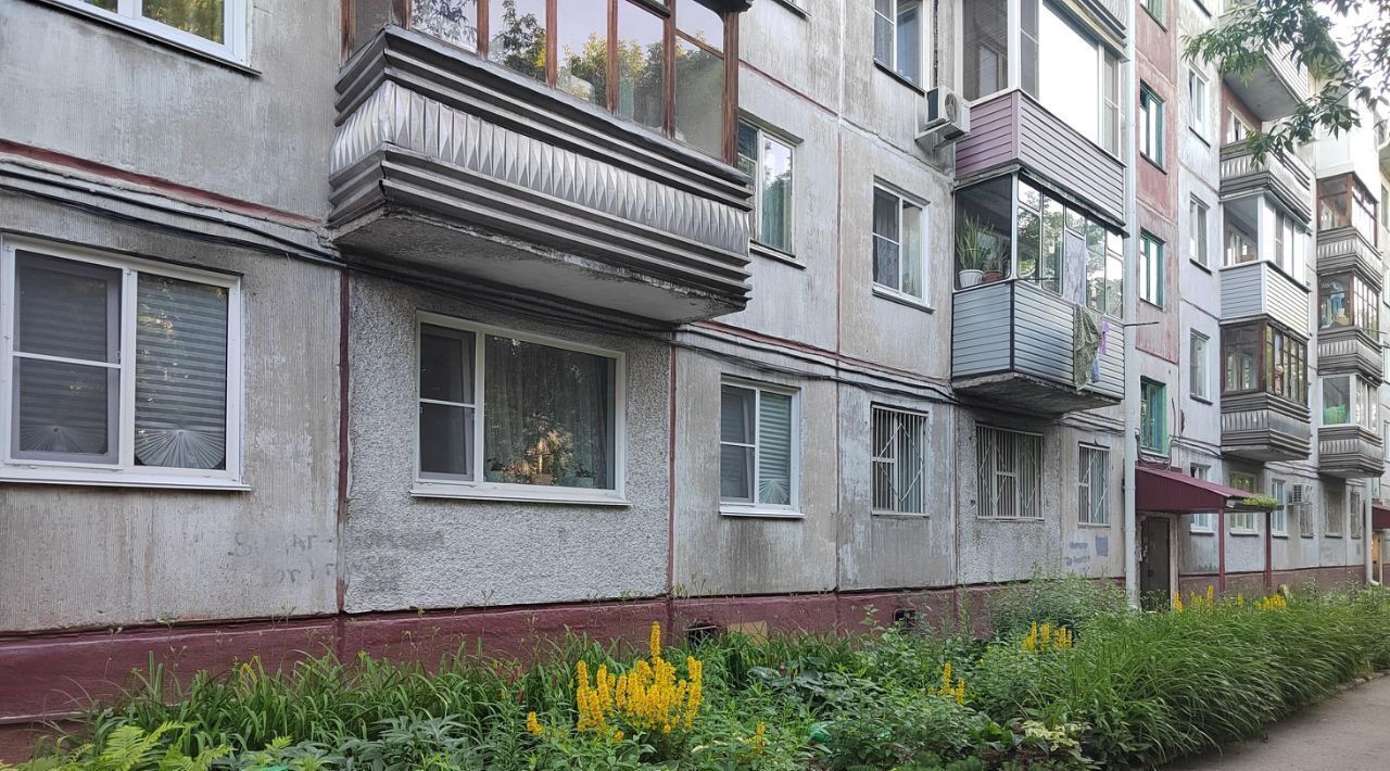 квартира г Барнаул р-н Железнодорожный ул Молодежная 46 фото 1