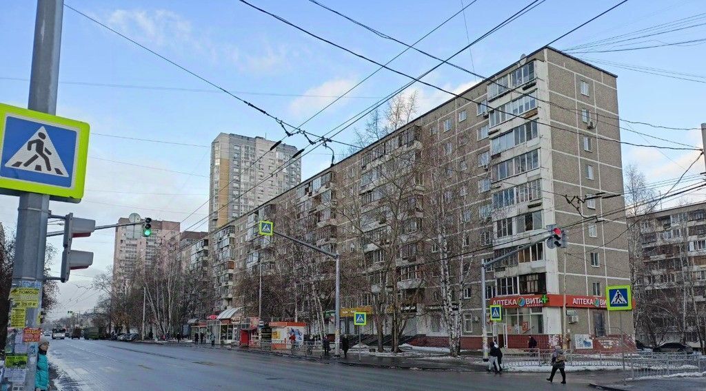 торговое помещение г Екатеринбург Уральская ул Сулимова 42 фото 2