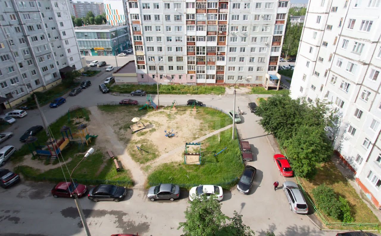 квартира г Тобольск 8-й мкр-н, 45 фото 14
