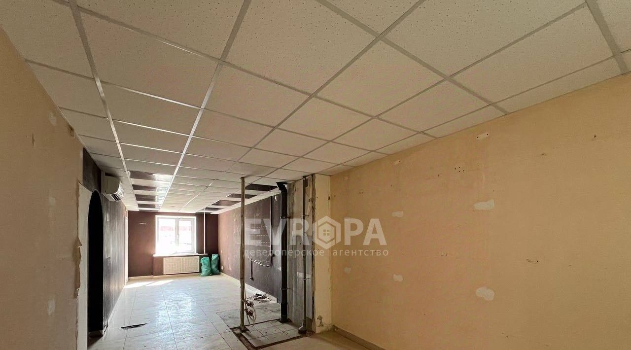 торговое помещение г Ульяновск р-н Засвияжский ул Рябикова 60а фото 1