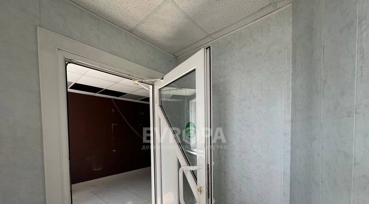 торговое помещение г Ульяновск р-н Засвияжский ул Рябикова 60а фото 4