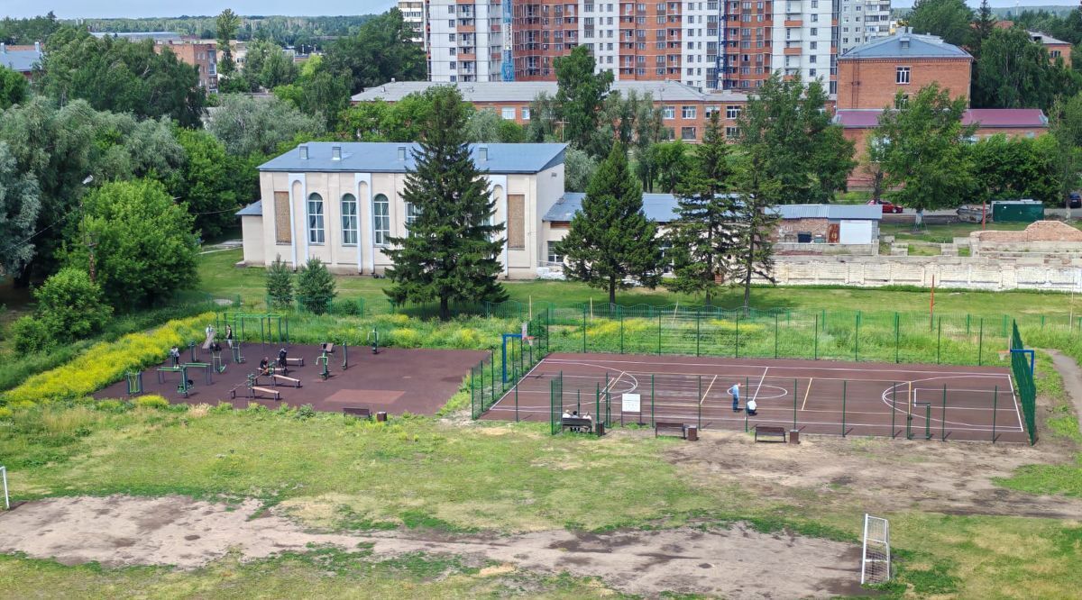 квартира г Омск р-н Центральный ул 27-я Северная 73 фото 19