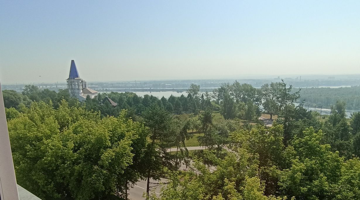 квартира г Красноярск р-н Советский пр-кт Ульяновский 14 фото 1