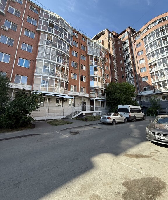 квартира г Иркутск ул Дальневосточная 128 фото 1