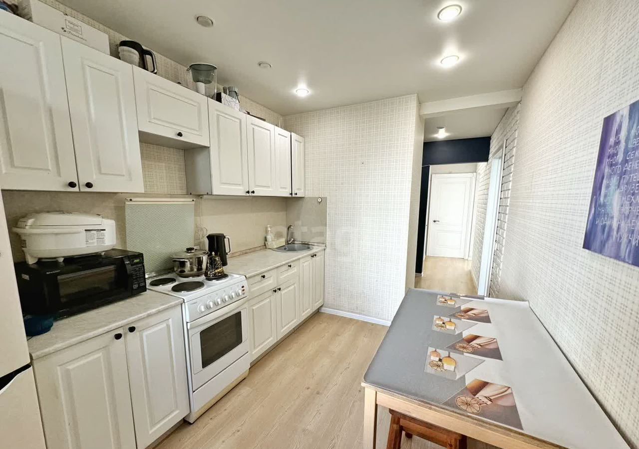 квартира г Петропавловск-Камчатский ул Виталия Кручины 10/4 фото 1