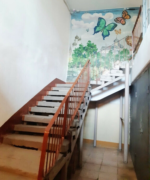 квартира г Саратов улица имени С. Ф. Тархова, 1 фото 19