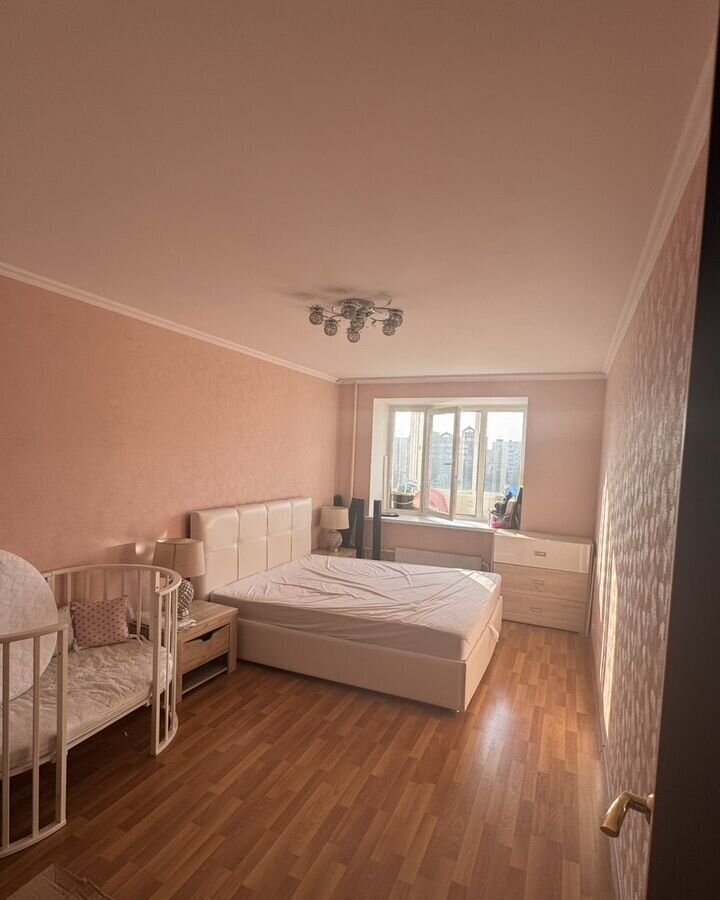 квартира г Тольятти р-н Автозаводский ул Офицерская 17 фото 4