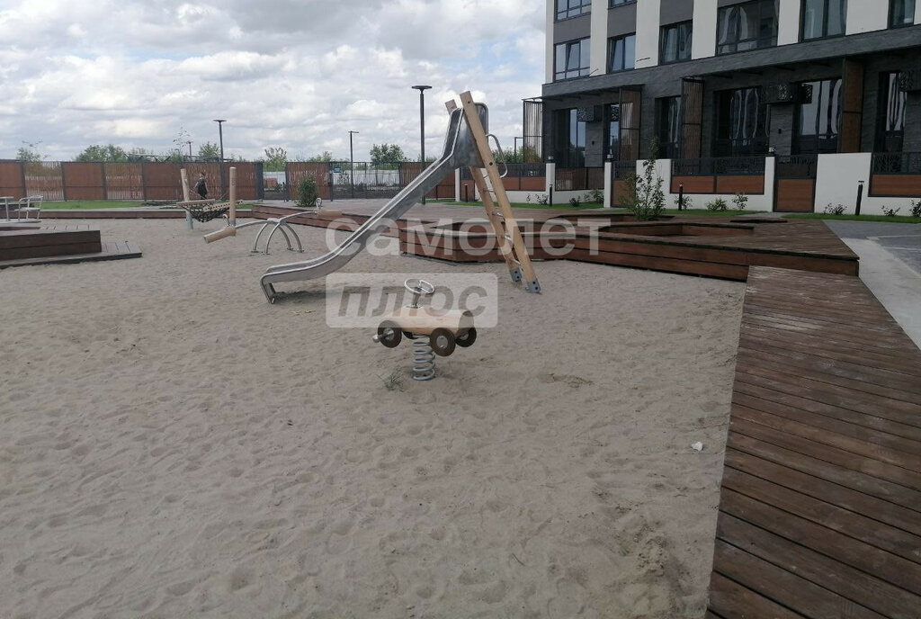 квартира г Тюмень ул Краснооктябрьская 8 фото 4