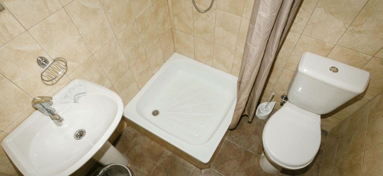 комната г Сочи р-н Адлерский ул Демократическая 53а фото 3