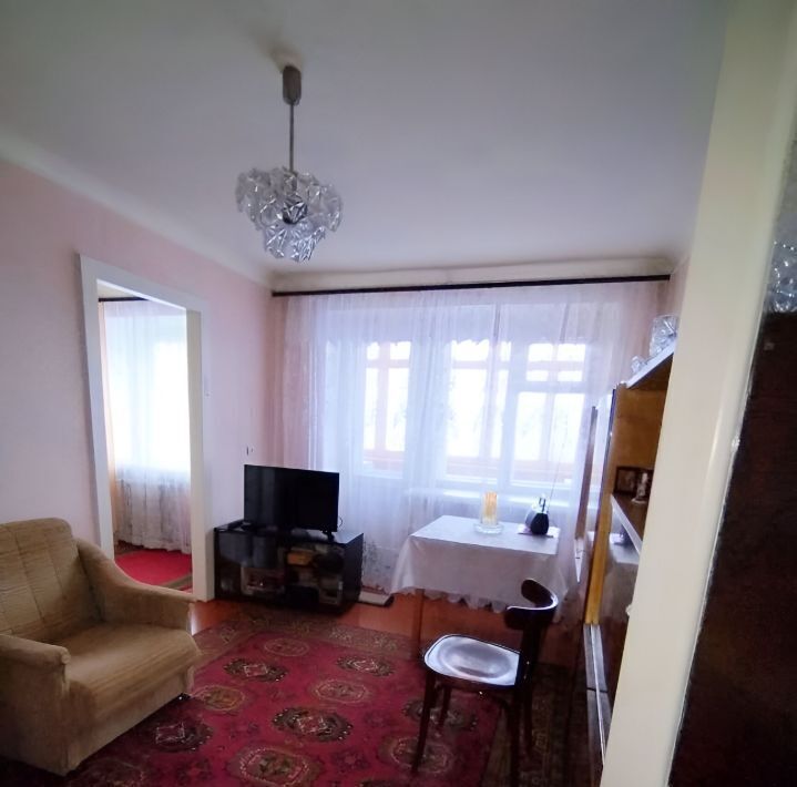 квартира г Омск р-н Ленинский ул Всеволода Иванова 17 фото 2