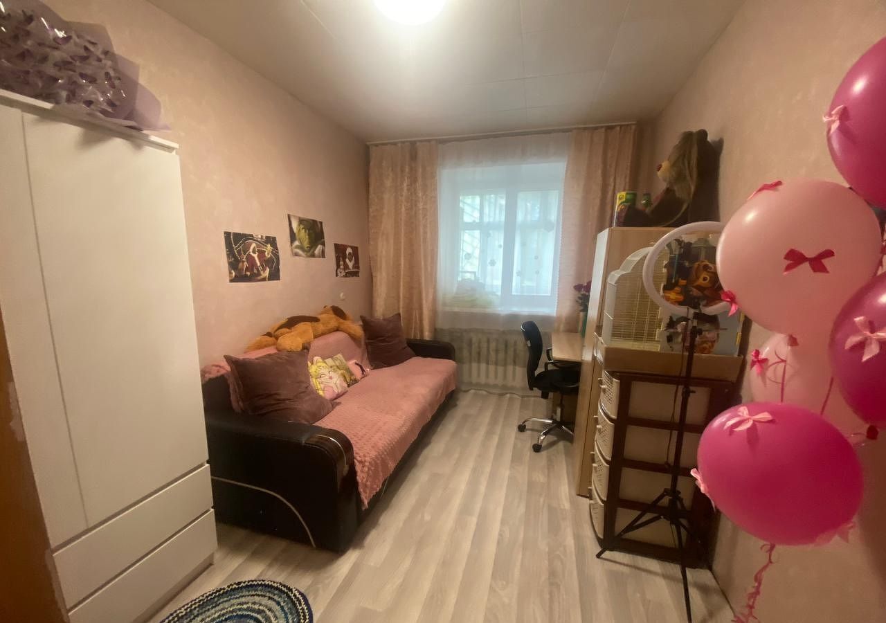 квартира г Белогорск ул Ломоносова 2/1 фото 4