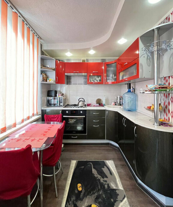 квартира г Березники ул Юбилейная 94 фото 1