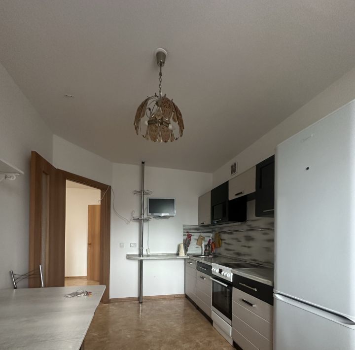квартира г Красноярск р-н Советский ул Светлова 31 фото 1