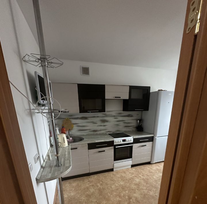 квартира г Красноярск р-н Советский ул Светлова 31 фото 2