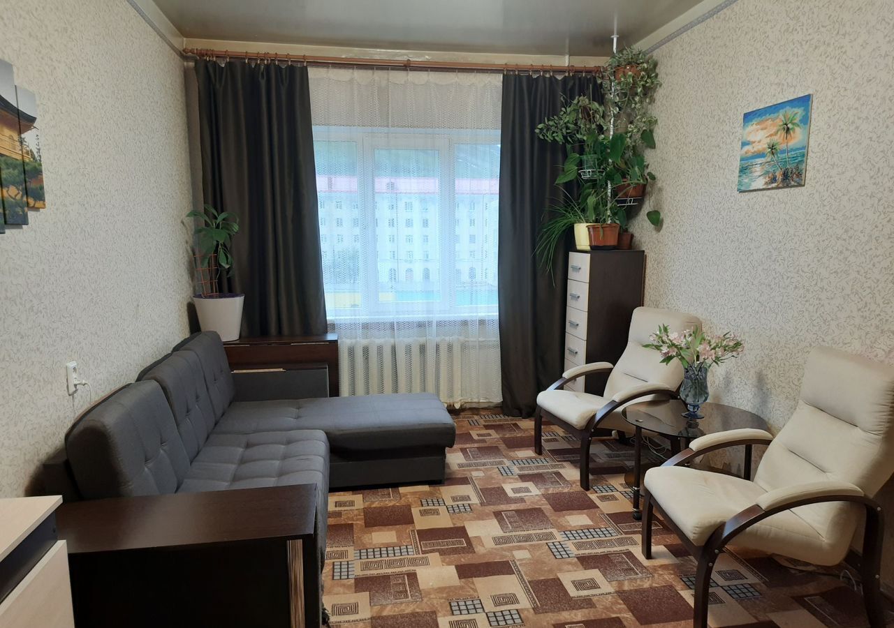 квартира г Кировск ул Комсомольская 13 фото 4