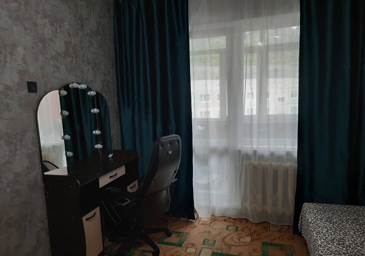 квартира г Кировск ул Комсомольская 13 фото 9