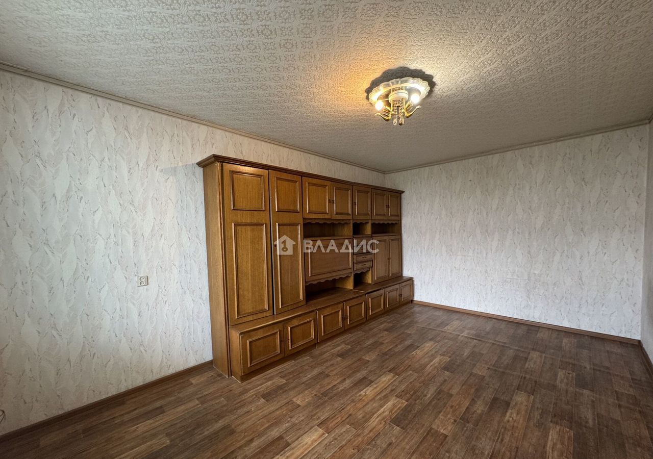 квартира г Старый Оскол мкр-н Королёва, 3А фото 3