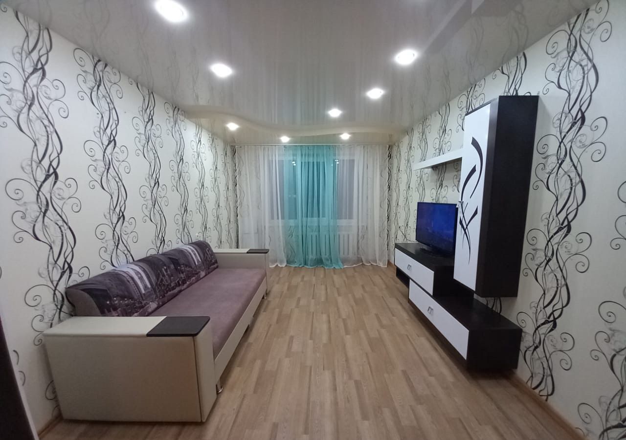 квартира г Набережные Челны р-н Автозаводский 27-й комплекс б-р Юных Ленинцев 1 фото 4