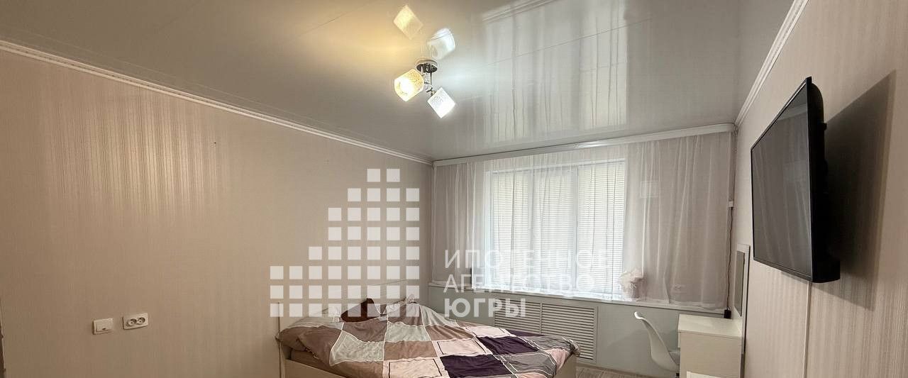 квартира г Ханты-Мансийск ул Конева 12 фото 1